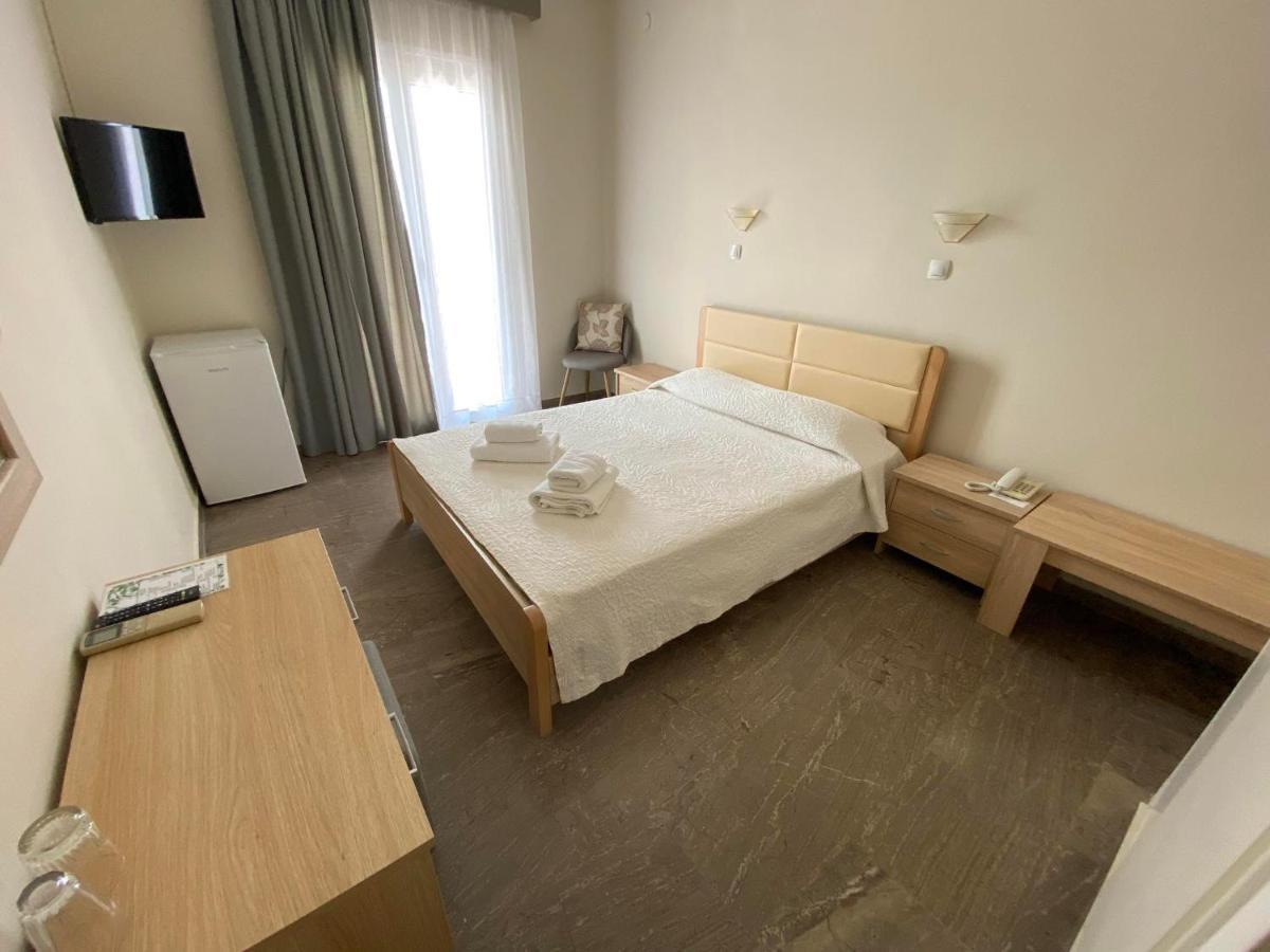 Hotel Pavlos - Studios 托隆 外观 照片