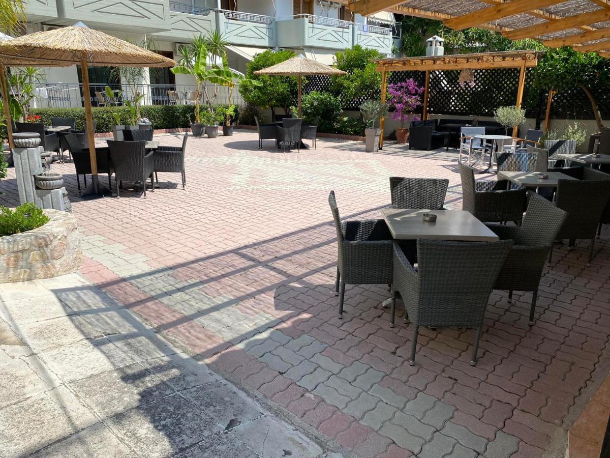 Hotel Pavlos - Studios 托隆 外观 照片